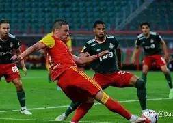 门兴格拉德巴赫训练开放日，集结日迎来里程碑引欢呼，法国杯在即，轮换策略成焦点的简单介绍