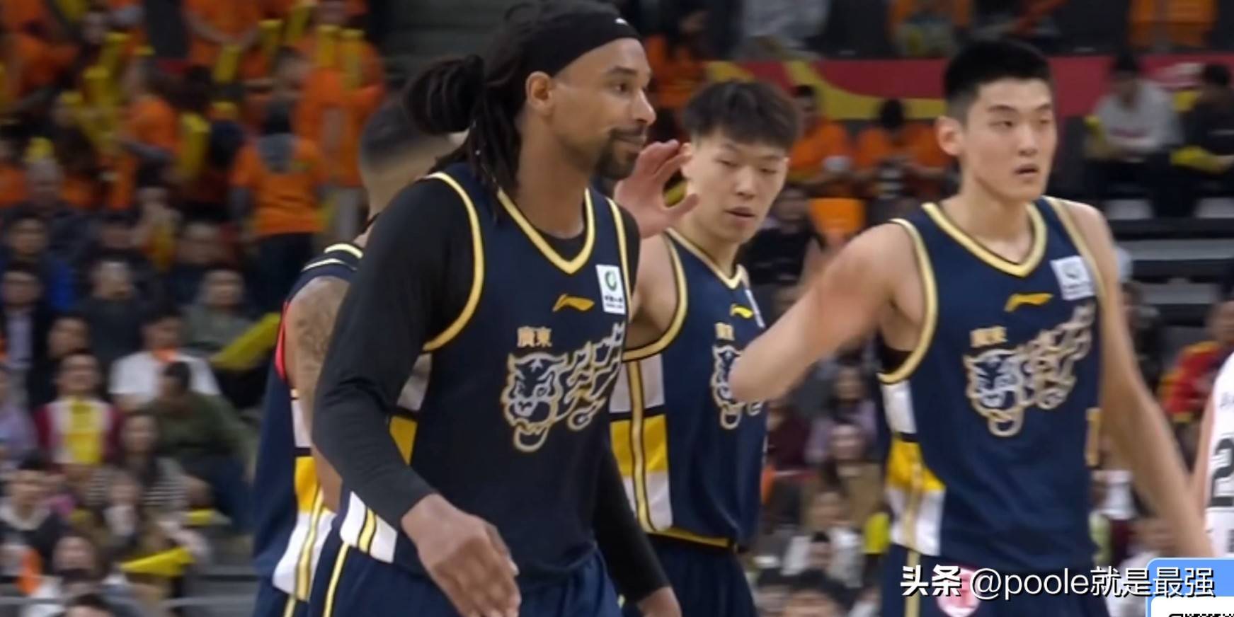 包含赛地聚焦：CBA季后赛集结日热度飙升，底特律活塞手感冰凉，信心回归，数据趋势出现新变化的词条